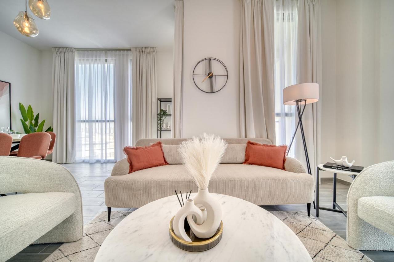 Alluring 2br With Assistant At Mesk 1 Midtown Production By Deluxe Homes Apartment *