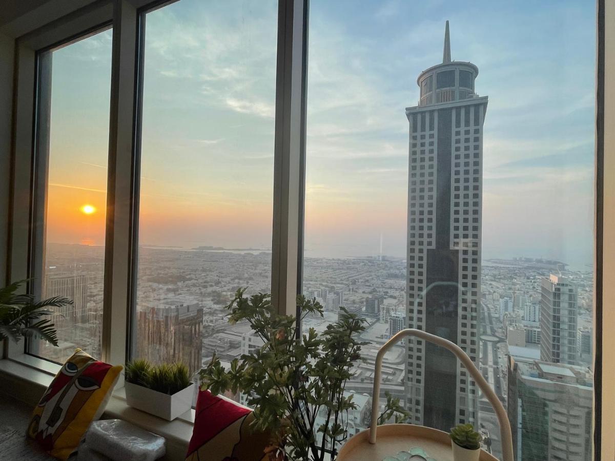 Up Tower Apartment *