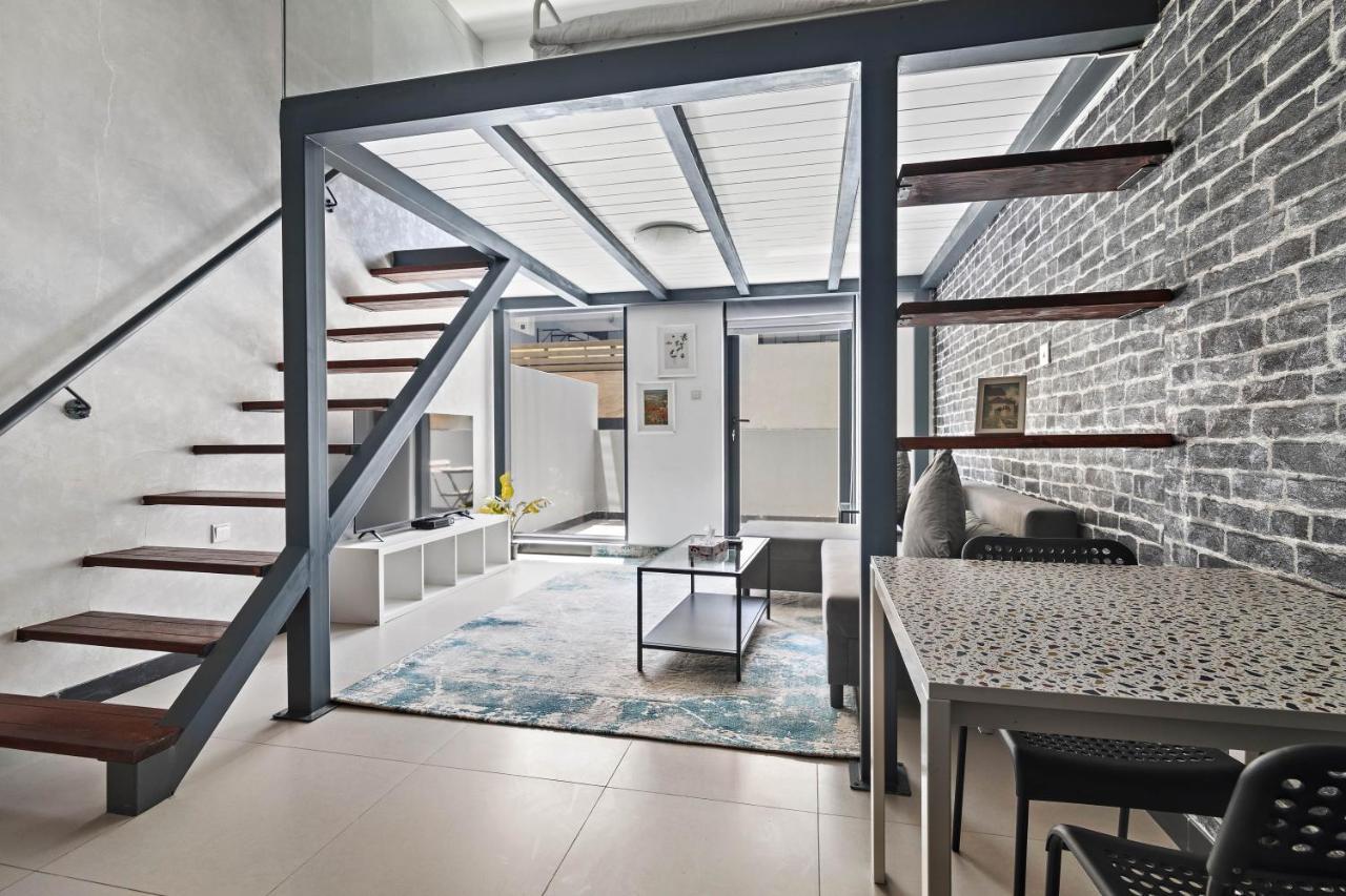 Aliving Duplex Aria Jvc Apartment Dubai