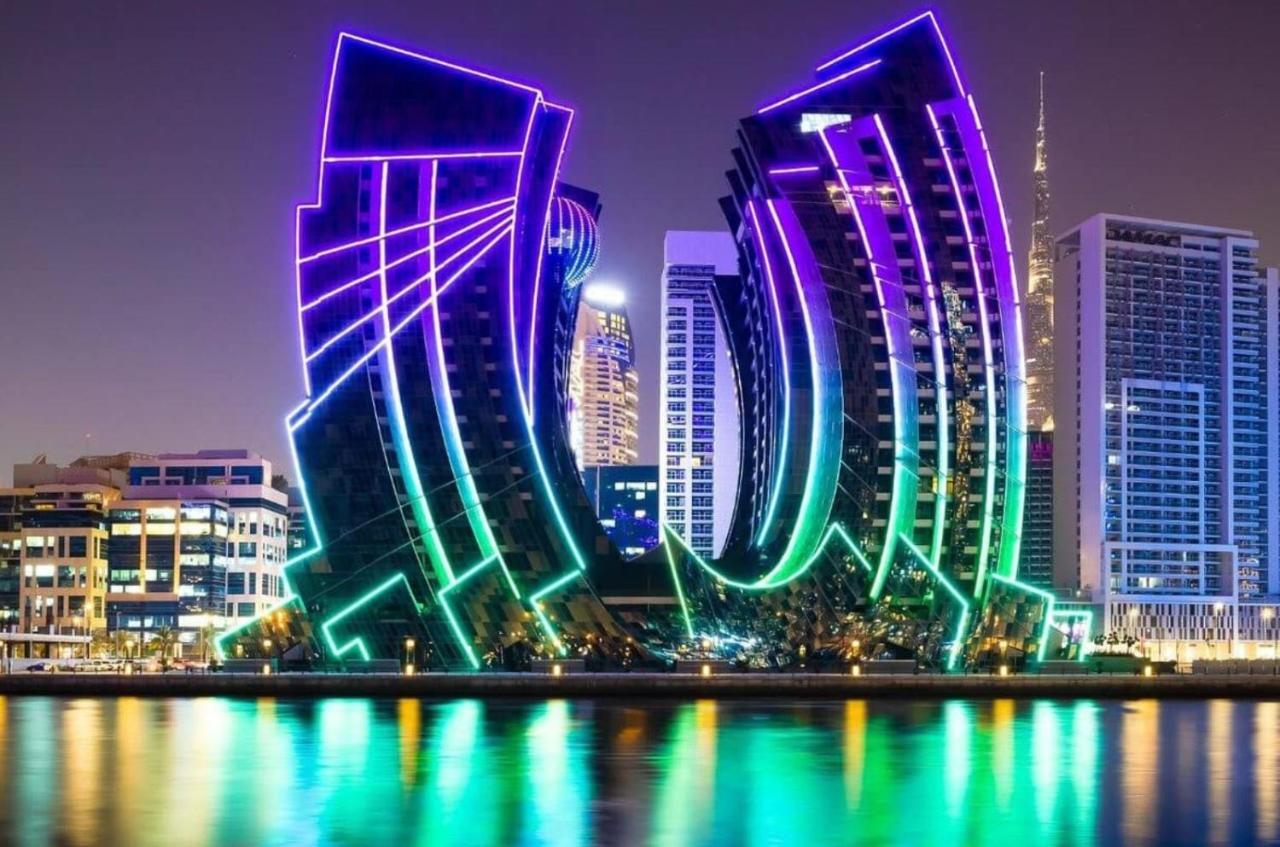 Apartment J One Tower Luxury From Estate *
