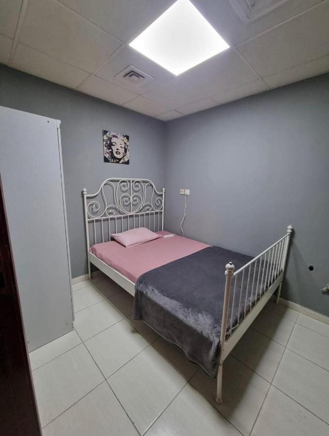 La Vista Marina Homestay Dubai