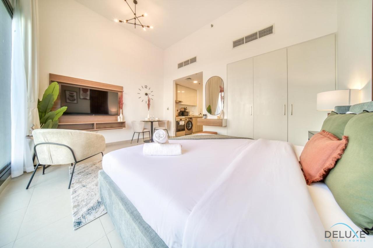 Sleek At Town Square Dubailand By Deluxe Homes Apartment *