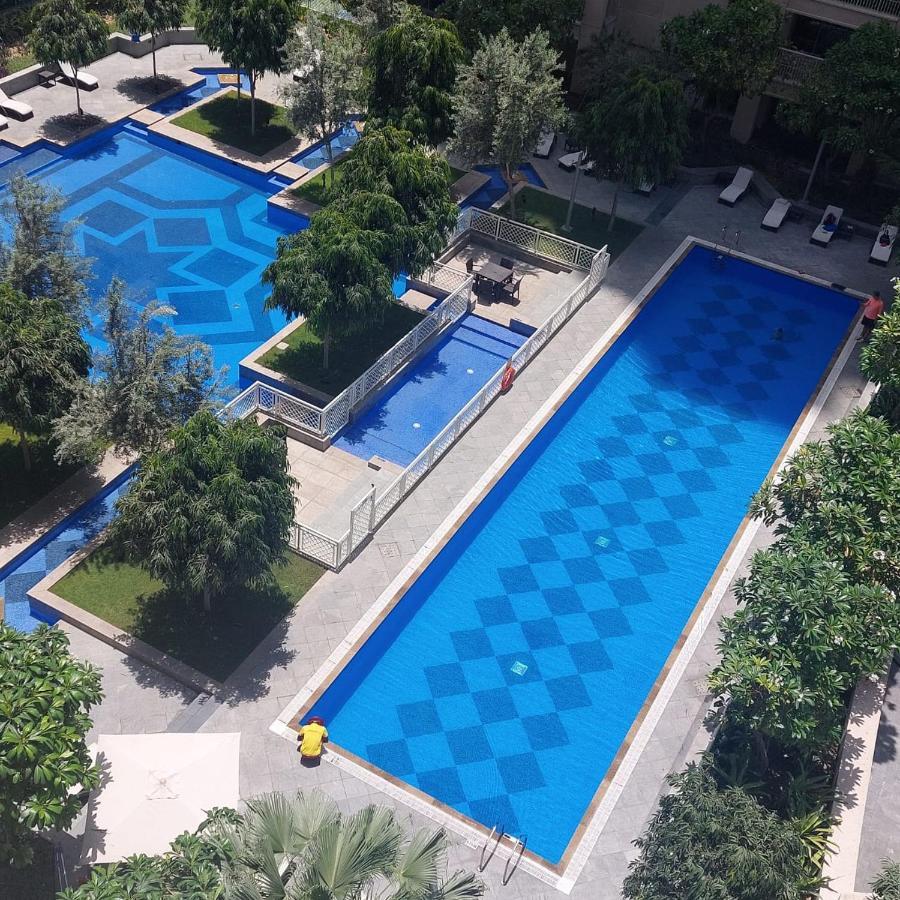 Fully Equipped Cozy 2br Lux With Garden View Apartment *