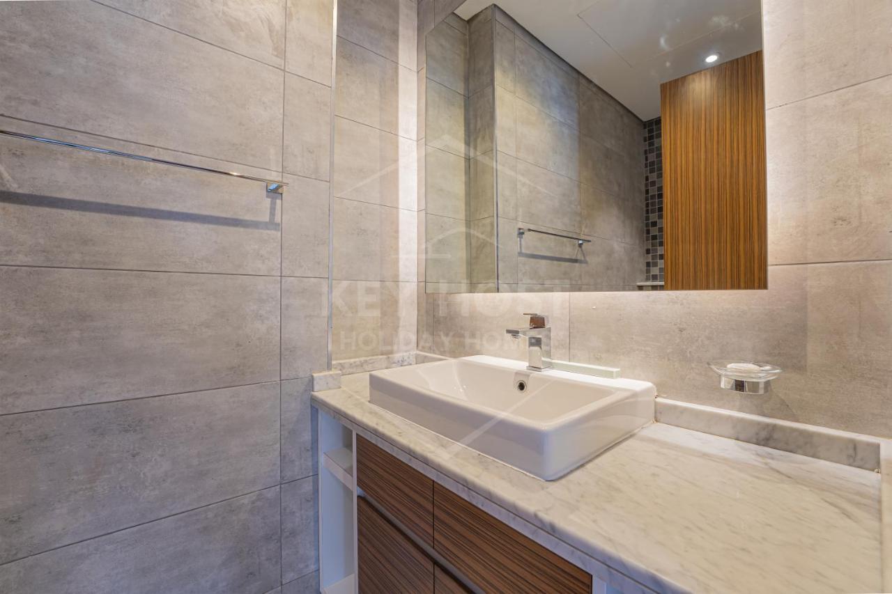 Apartment Keyhost - Large 1br Near Five - Regent Court Jvc - K370 *
