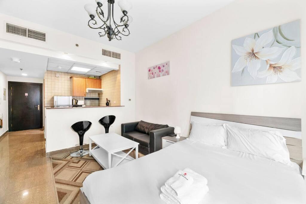 Stonetree - Marina Diamond - Near Metro Station * Dubai