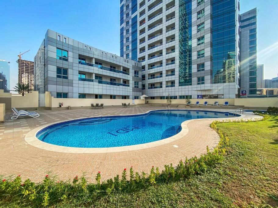 Stonetree - Marina Diamond - Near Metro Station