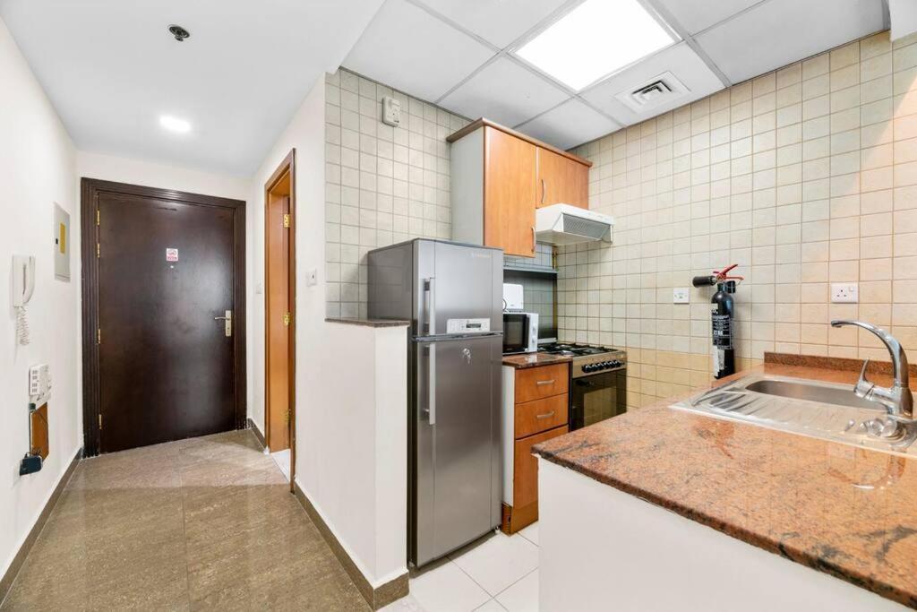 Apartment Stonetree - Marina Diamond - Near Metro Station