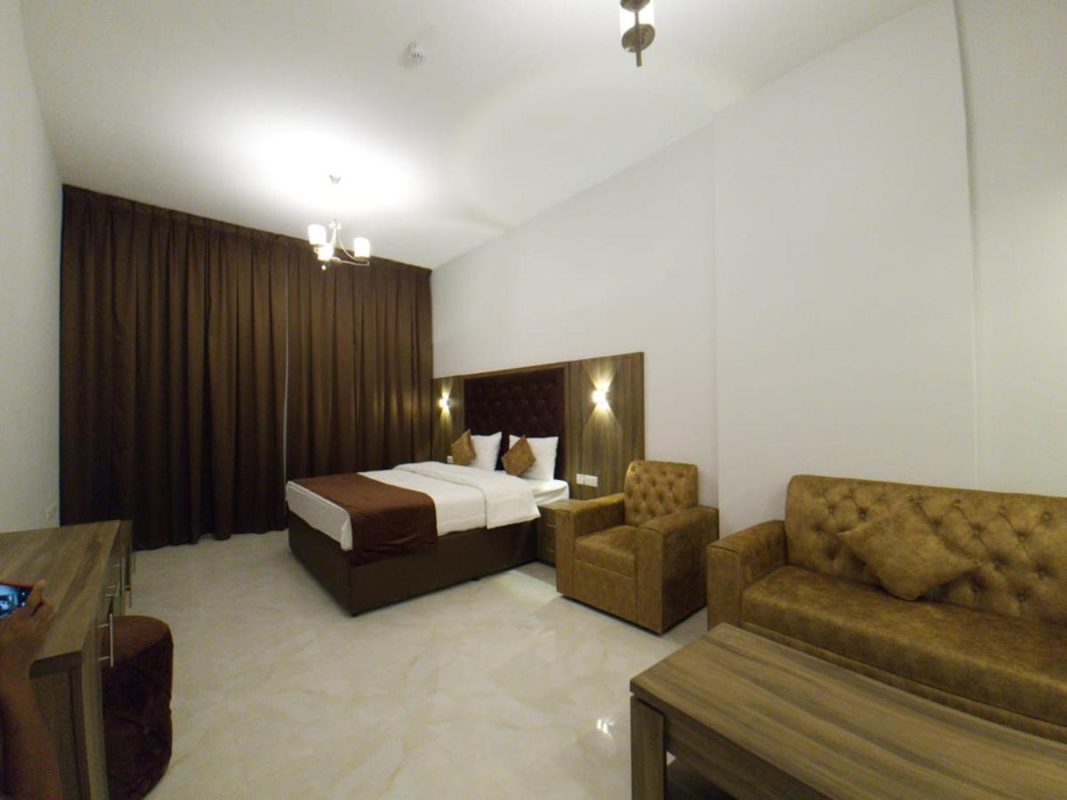 New Dream Plaza *