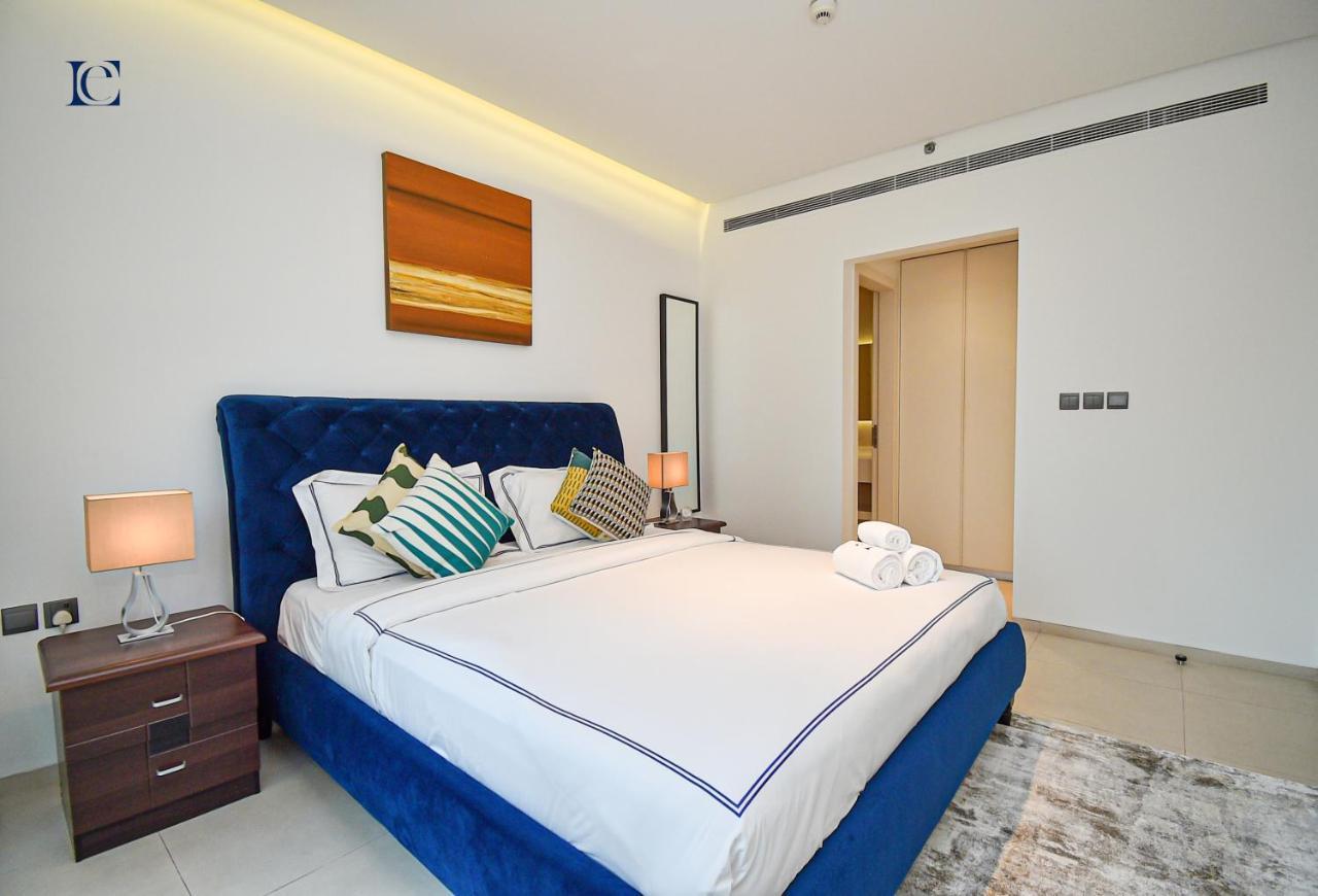 Luxury Escapes - Brand New 1br West Avenue Marina