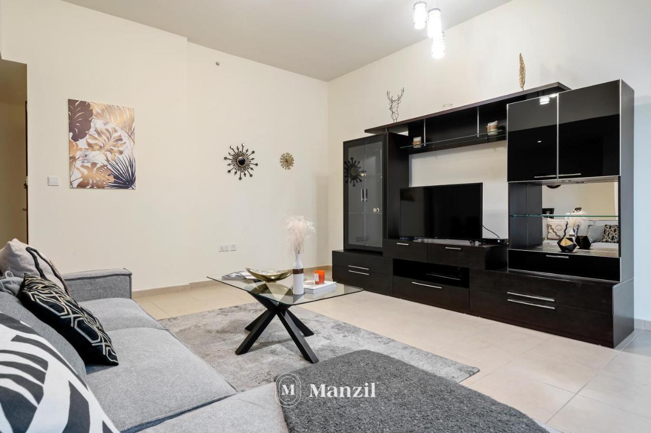 Manzil - Spacious 2br In Jbr With 5 Min Walk To The Apartment Dubai