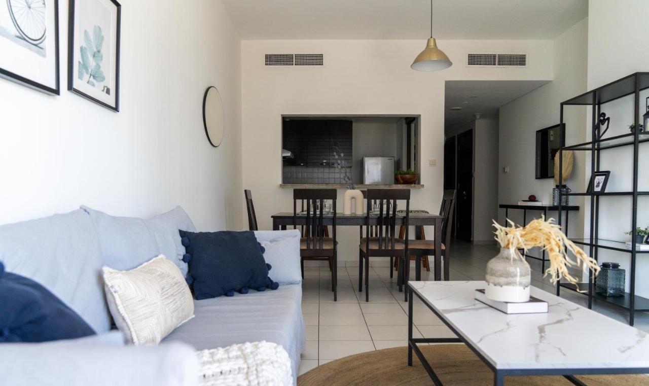 Higuests - Luxe With Incredible Marina Views