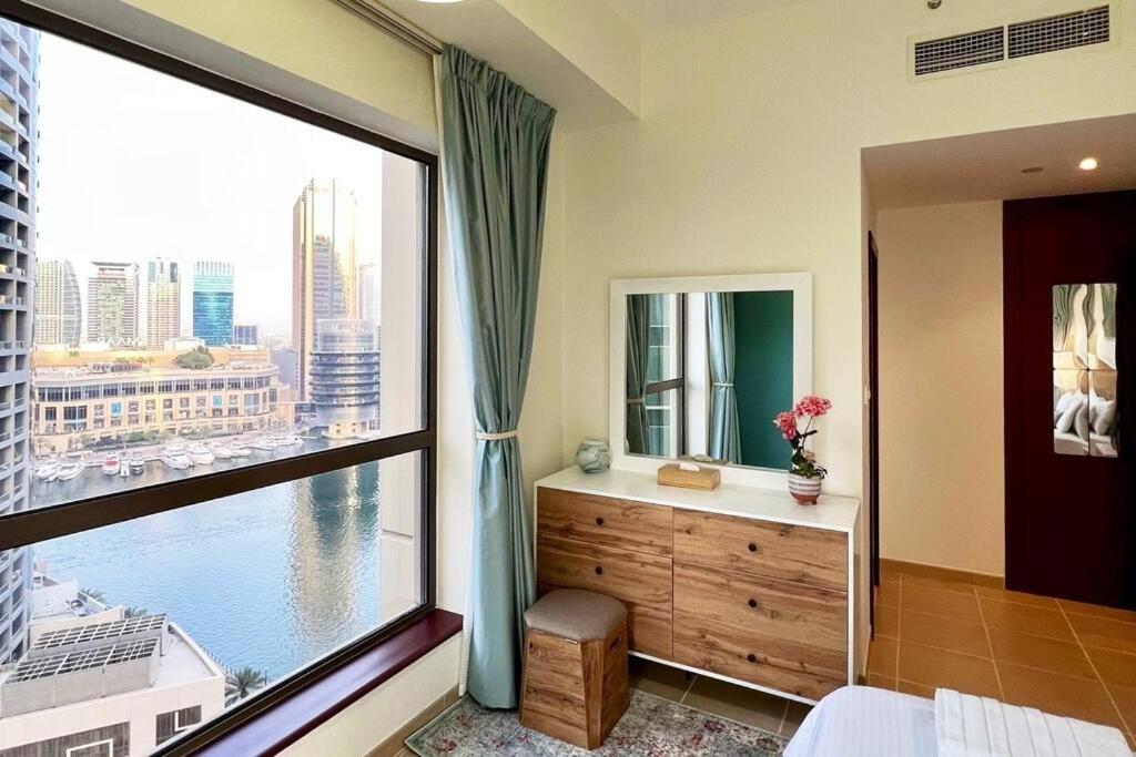 Apartment By The In Bahar, Jbr Dubai