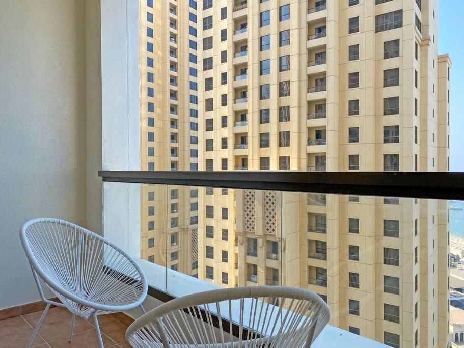 Apartment Luxury 2 Mins Walk From Sea