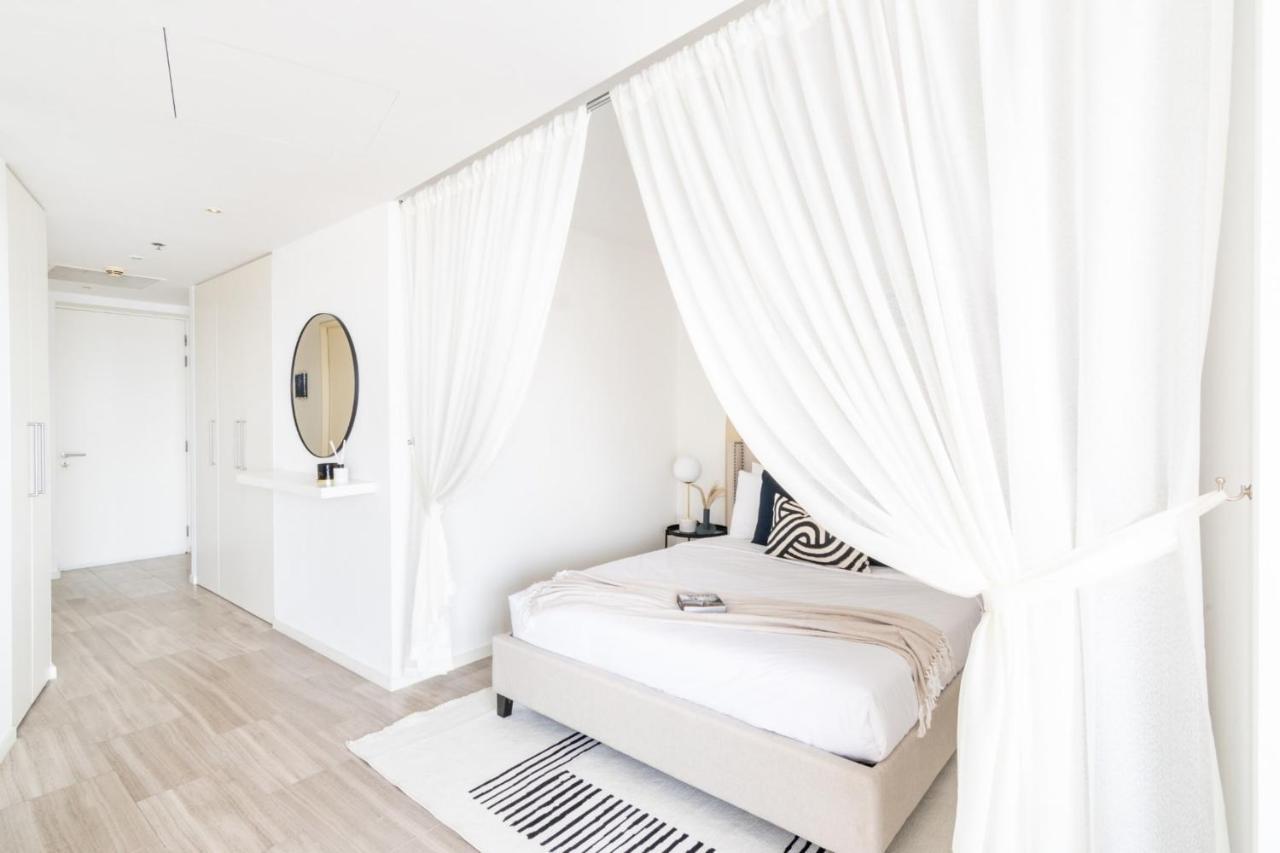 Guestready - A View Of The Skyline - D1 Tower Apartment *