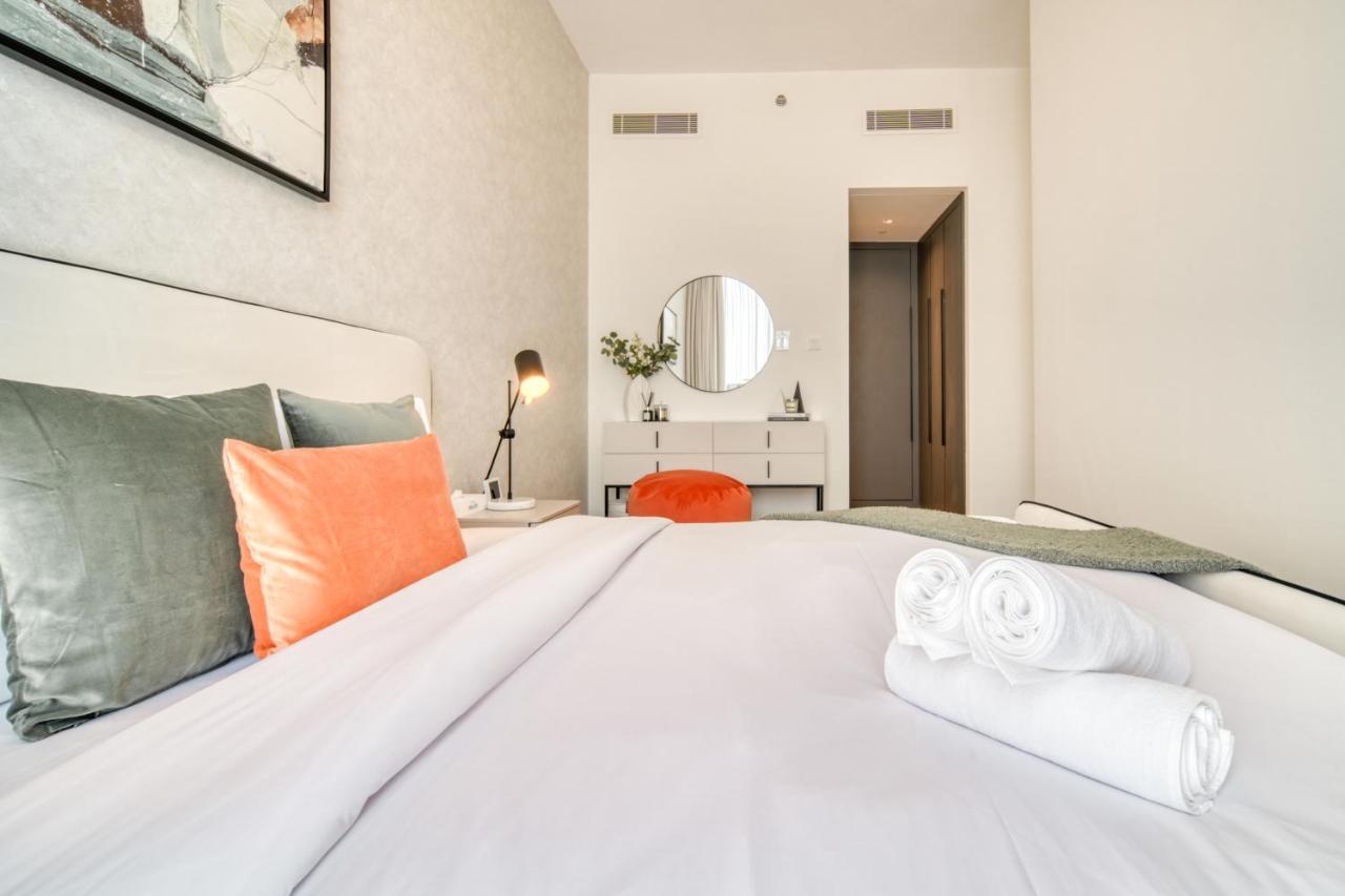 Alluring 2br With Assistant At Mesk 1 Midtown Production By Deluxe Homes *