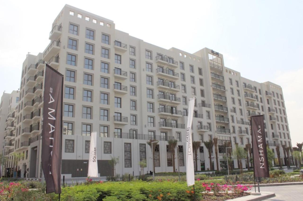 Sleek At Town Square Dubailand By Deluxe Homes * Dubai