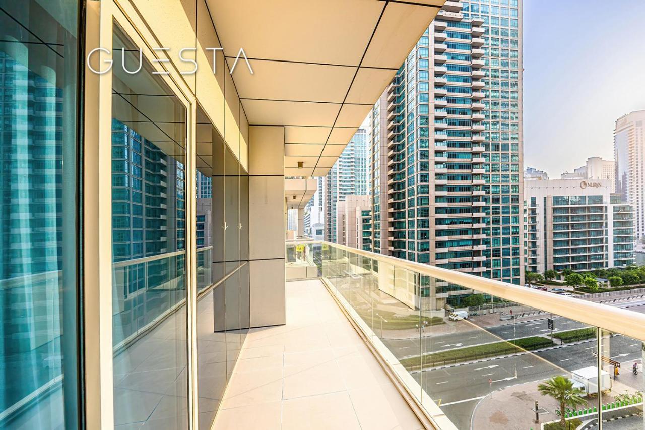 Apartment West Avenue Tower, Marina *
