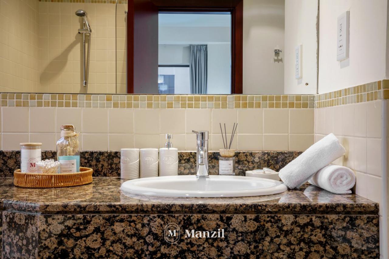 Manzil - Spacious 2br In Jbr With 5 Min Walk To The Apartment