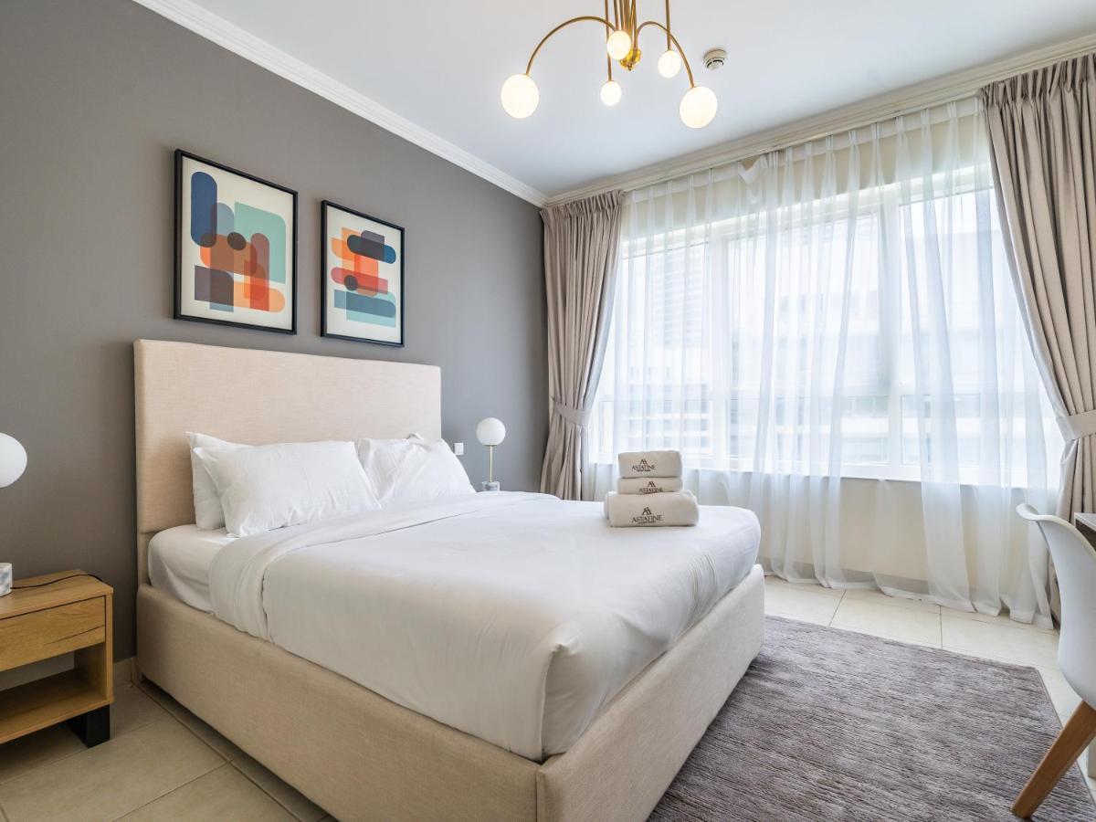 Magnificent 2 Bedroom With Balcony - Marina Dubai