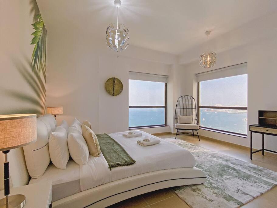 Luxury 2 Mins Walk From Sea *