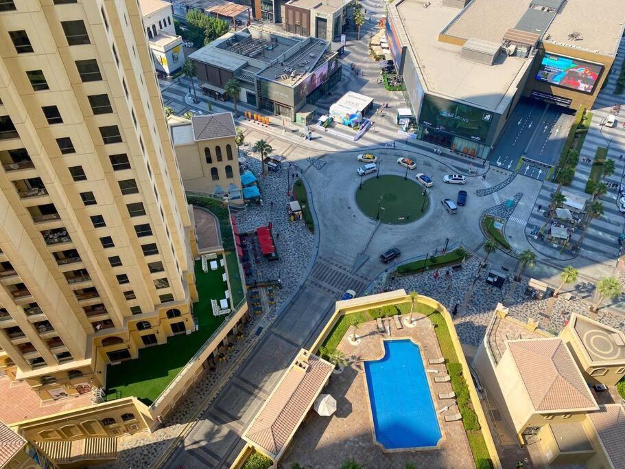 Apartment Luxury 2 Mins Walk From Sea