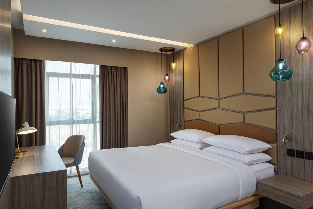 Four Points By Sheraton Production City, Dubai