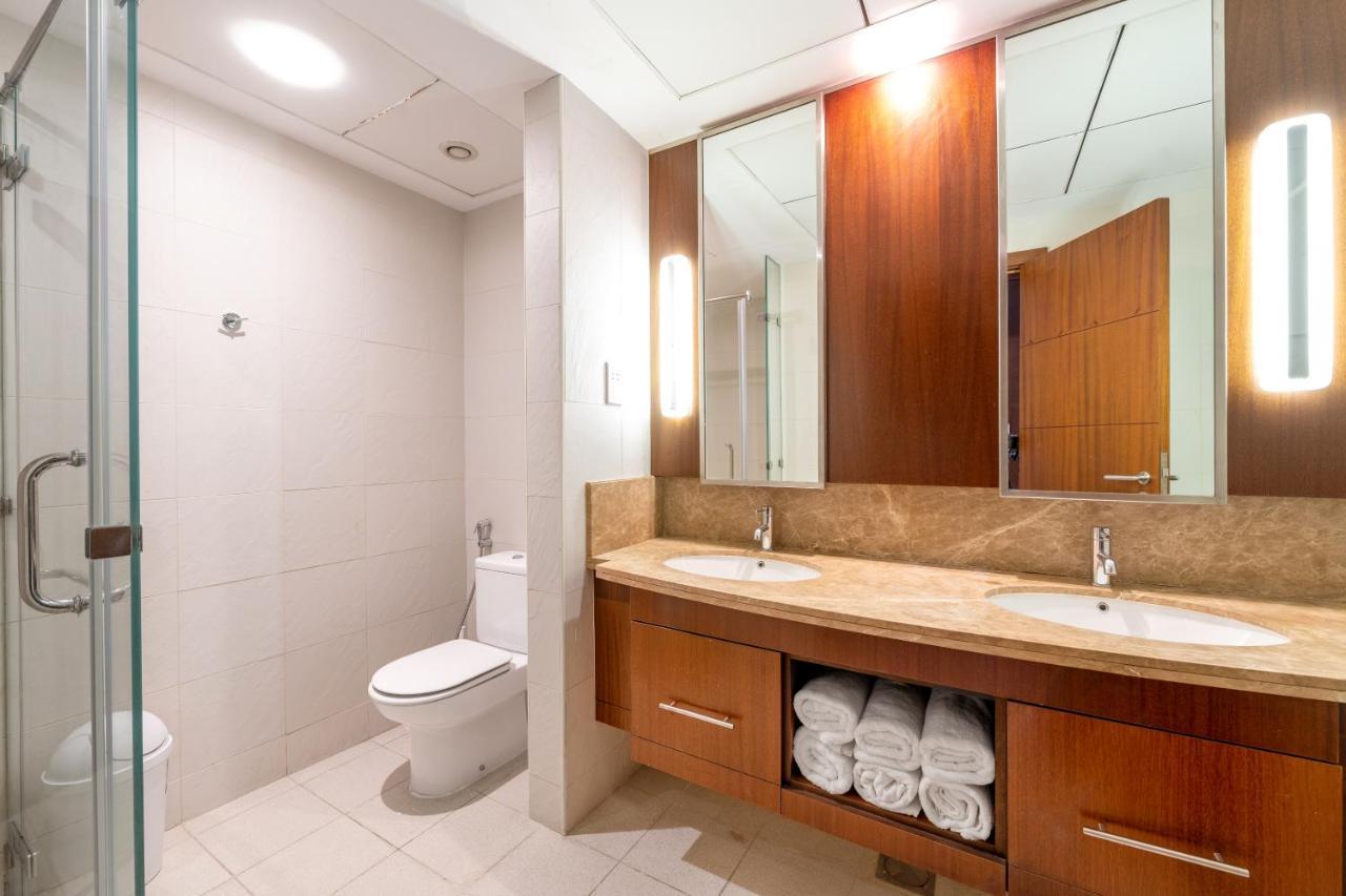 Residences At Standpoint, Downtown Apartment