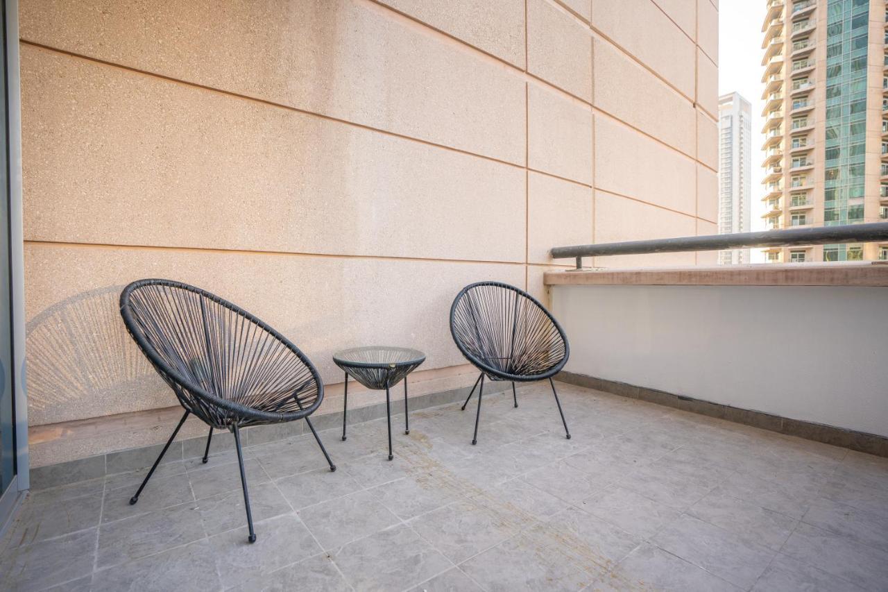 Apartment Residences At Standpoint, Downtown Dubai