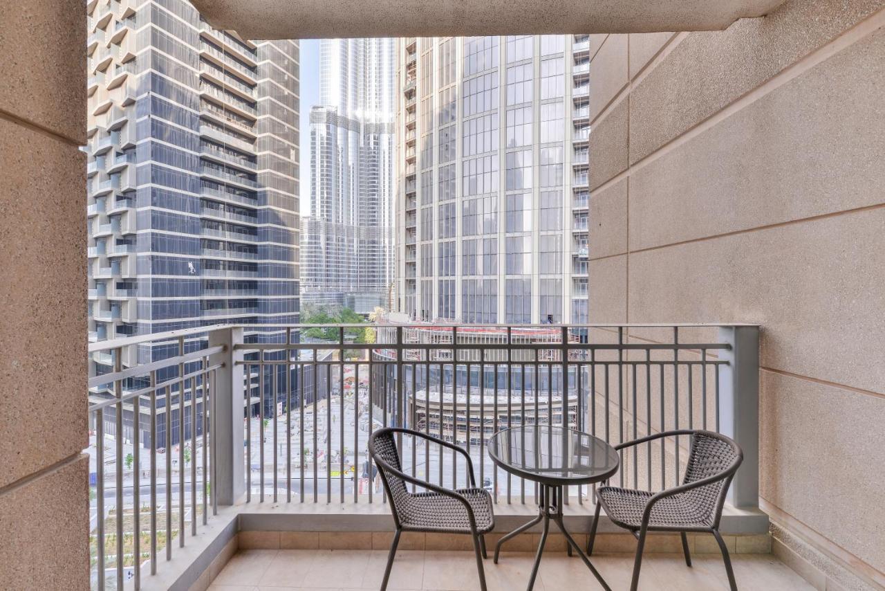 Apartment Residences At Standpoint, Downtown *