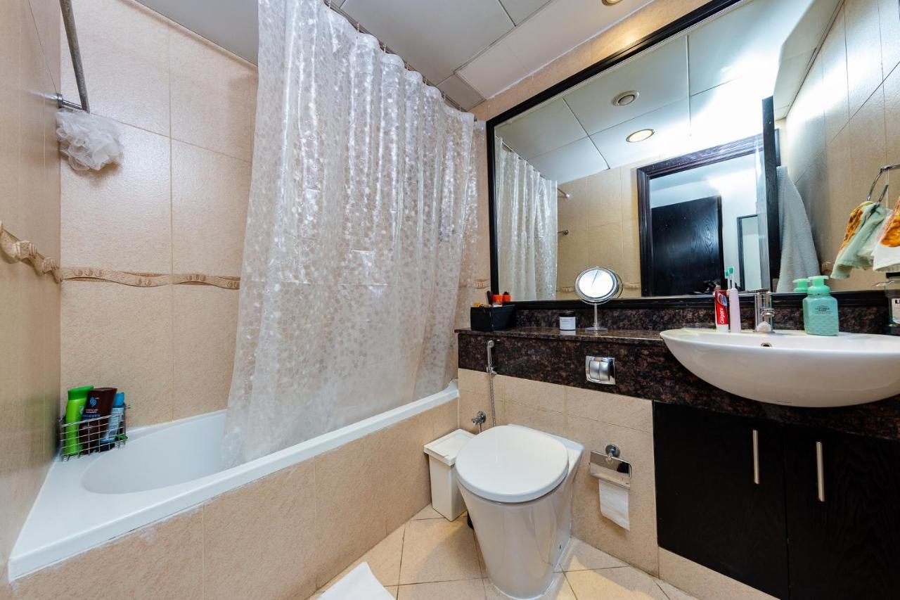 Full View - 2br Beautiful - Jlt Dubai