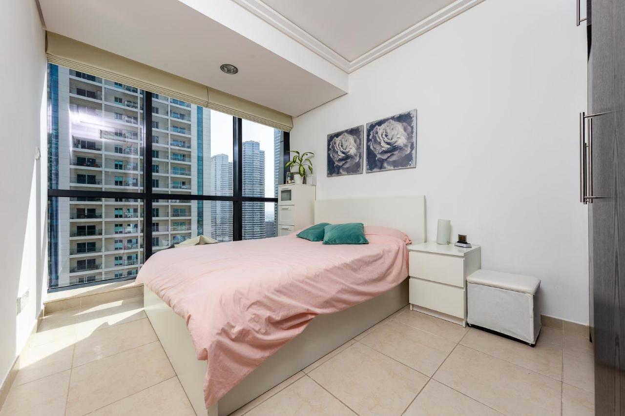 Full View - 2br Beautiful - Jlt * Dubai
