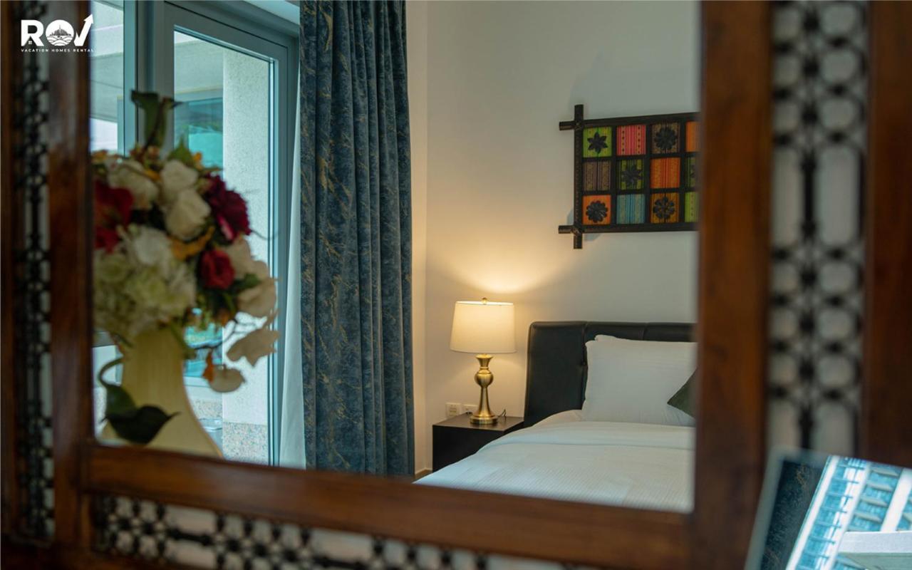 Fully Equipped Cozy 2br Lux With Garden View Dubai