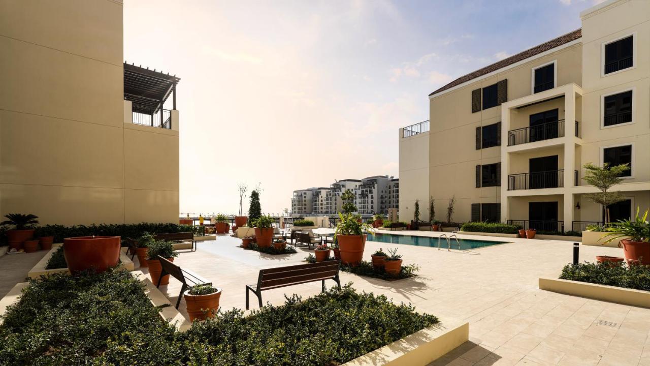 Ultimate - 4 Beds - La Mer - Sunset Marina View Apartment