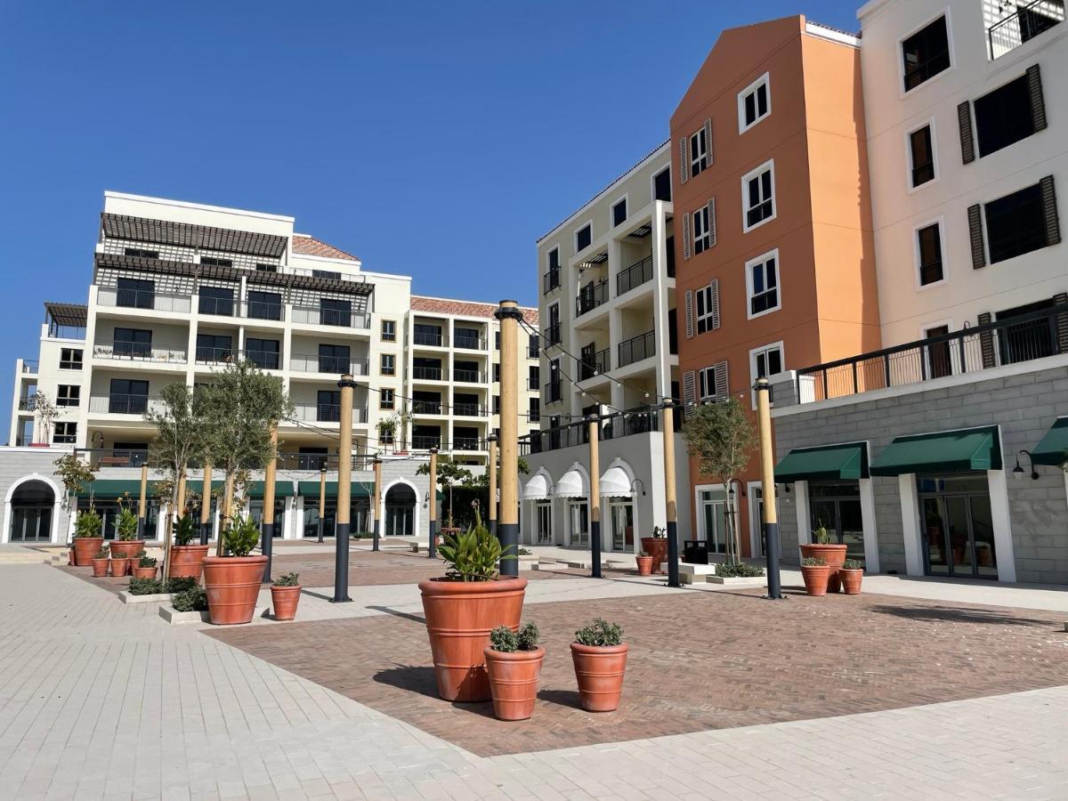 Ultimate - 4 Beds - La Mer - Sunset Marina View *