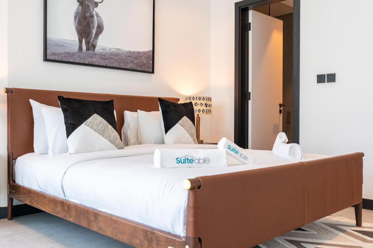 Contemporary Ranch Living With Burj Khalifa View * Dubai