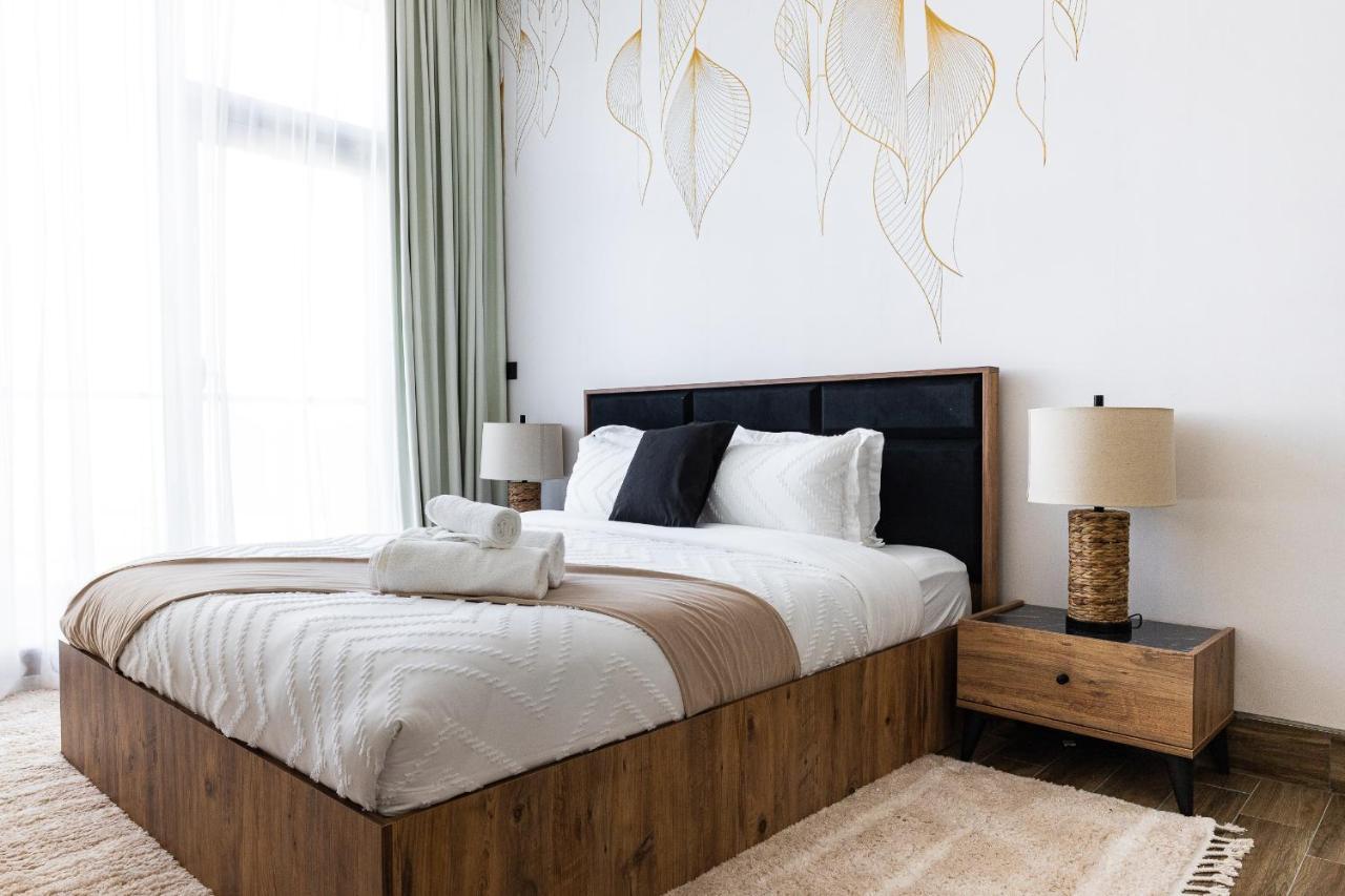 Apartment J One Tower Luxury From Estate *