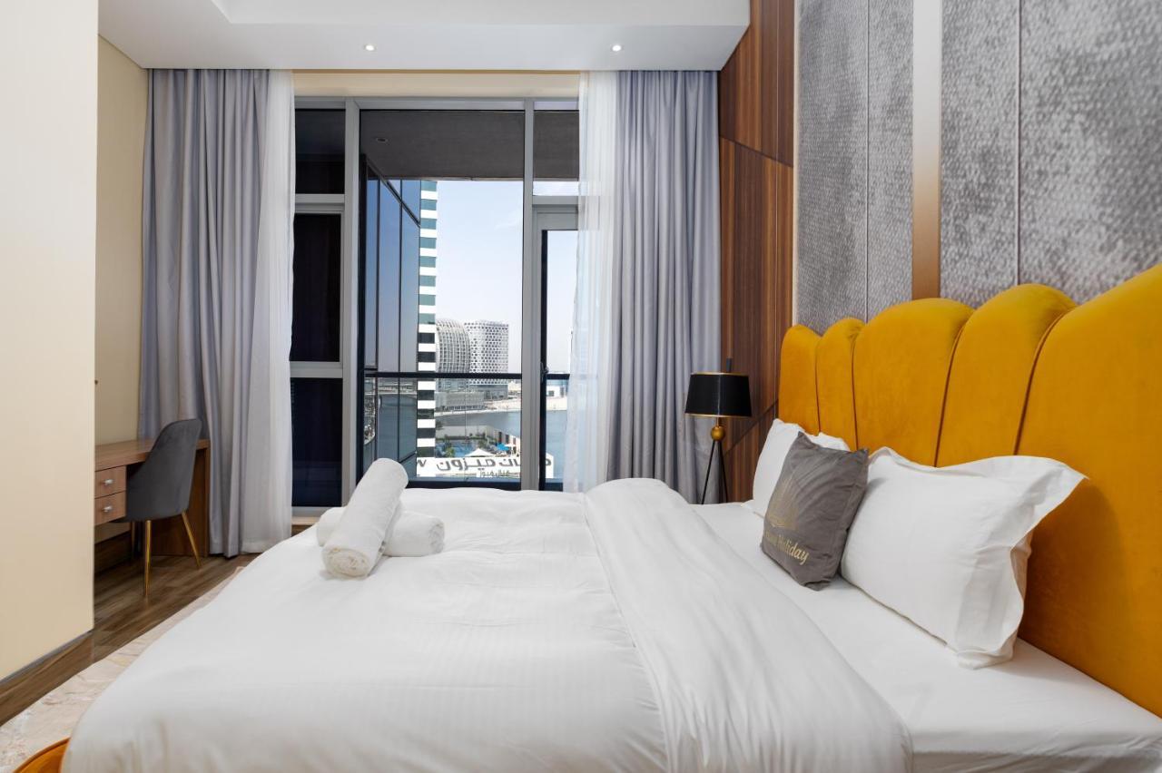 J One Tower Luxury From Estate Apartment
