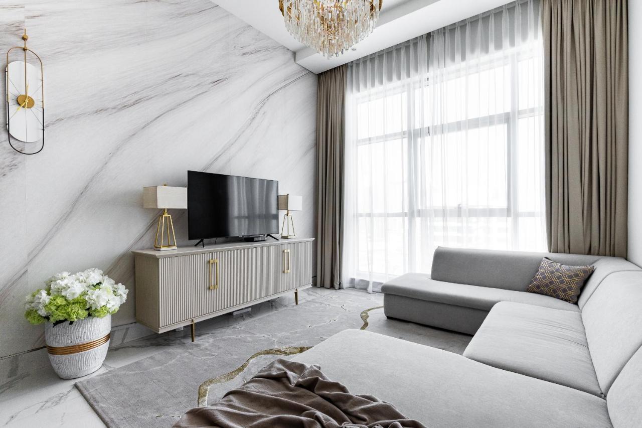 J One Tower Luxury From Estate Apartment Dubai