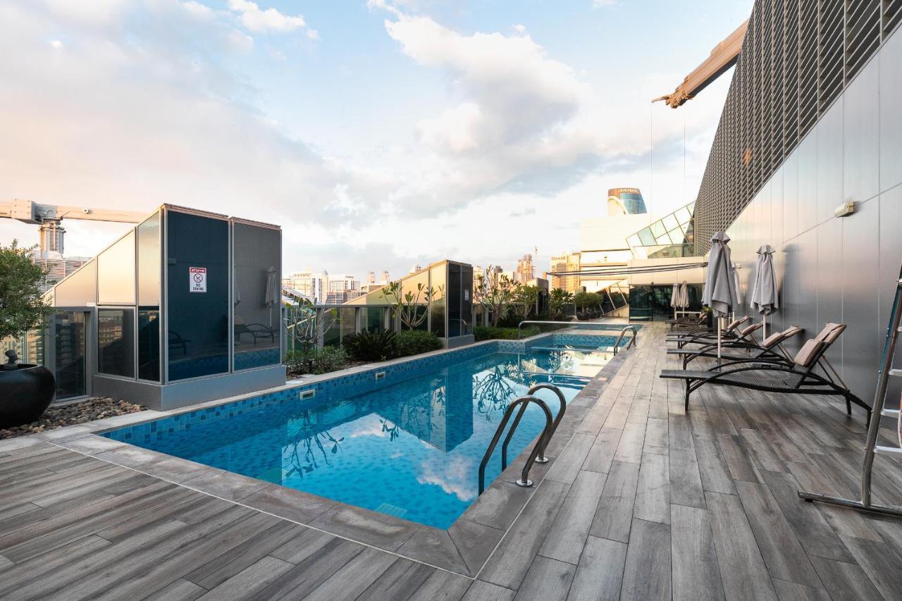 J One Tower Luxury From Estate Apartment Dubai