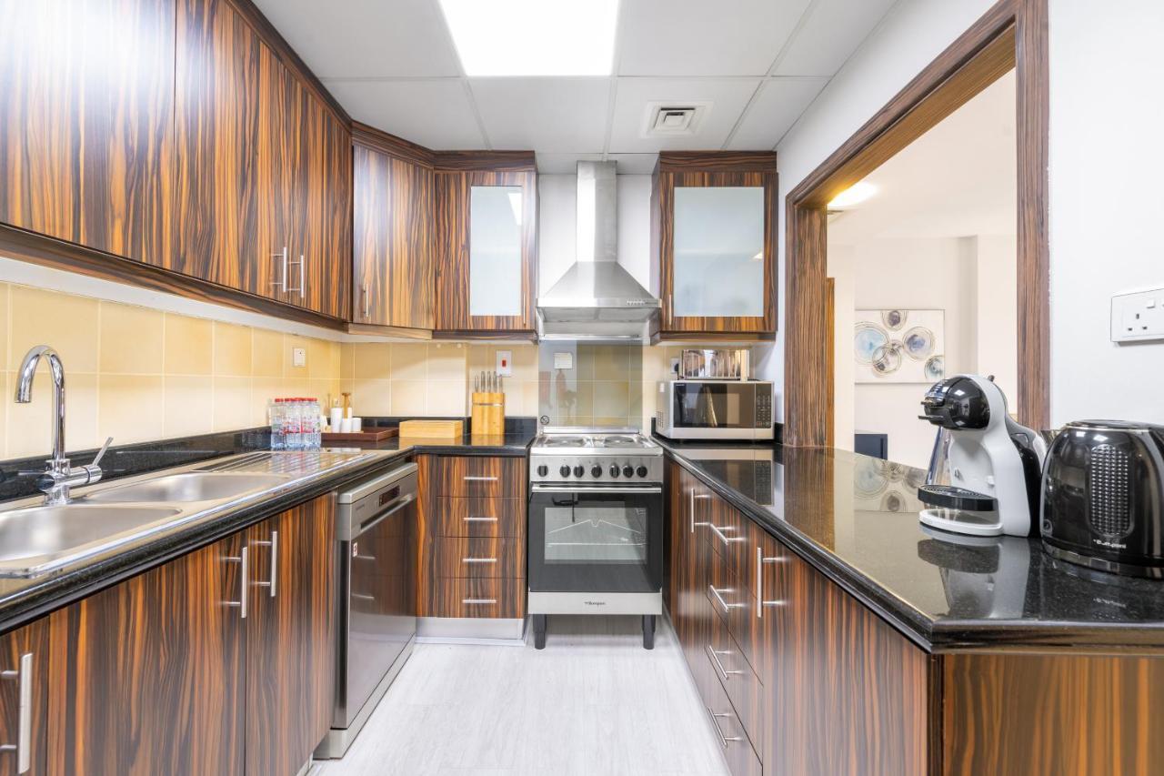 Apartment Luxury Jbr Shams - Marina View - Free 5 Star Access!