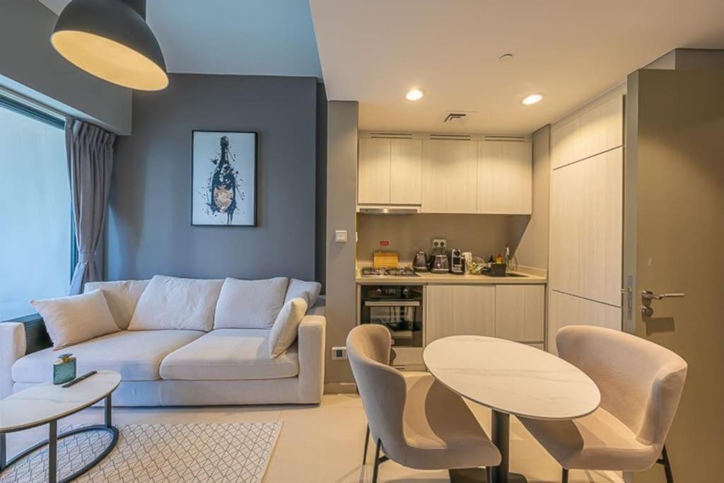 Apartment Damac Zada Tower Downtown Modernes Im Zentrum