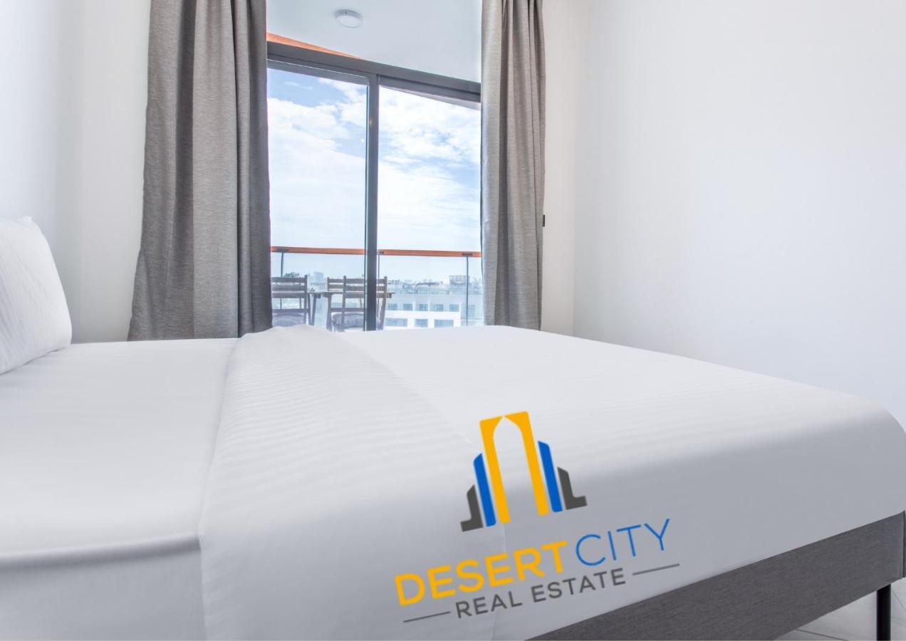 Fully Furnished One Bed In Al Jadaf, Hosted By Desert Apartment