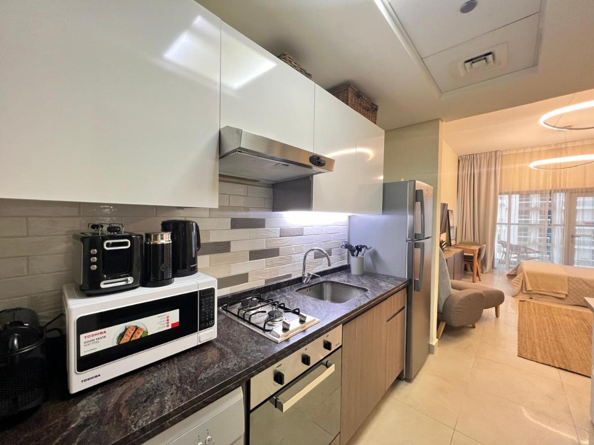 Beautiful Studio In Al Furjan *