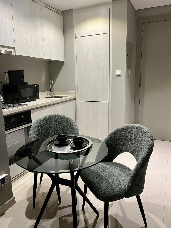 Apartment Keyrock Living - 1 Bedroom - Business Bay - Near Metro Station - Zada Tower Dubai