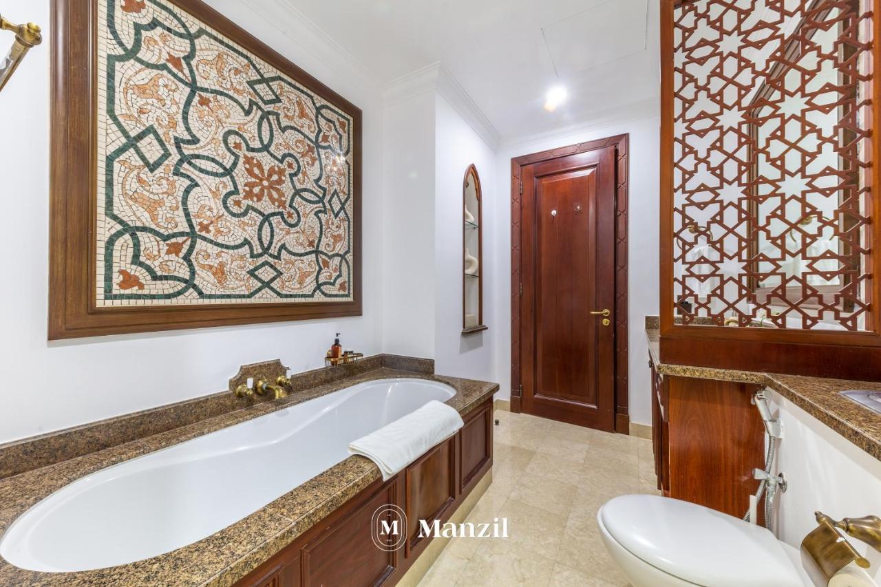 Manzil - Cozy 2br Penthouse With Private Terrace And Full Burj View In Downtown Apartment