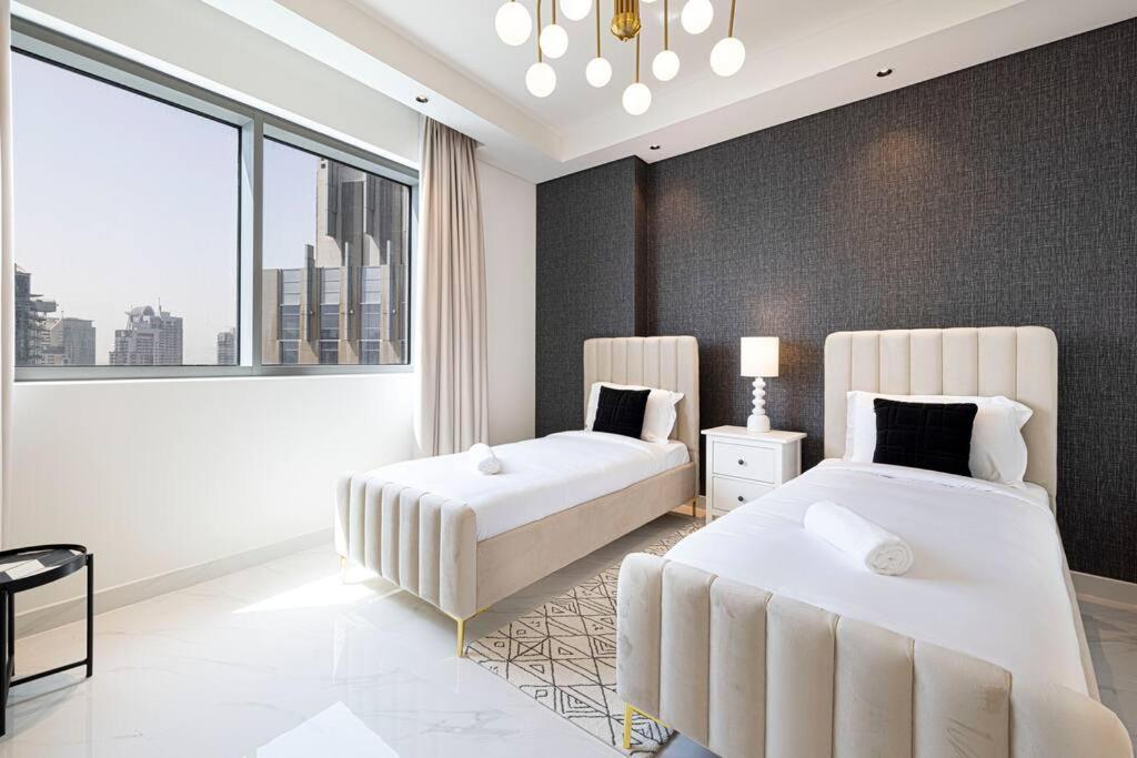 Magnificent - Luxurious 3 Bedroom With Marina View