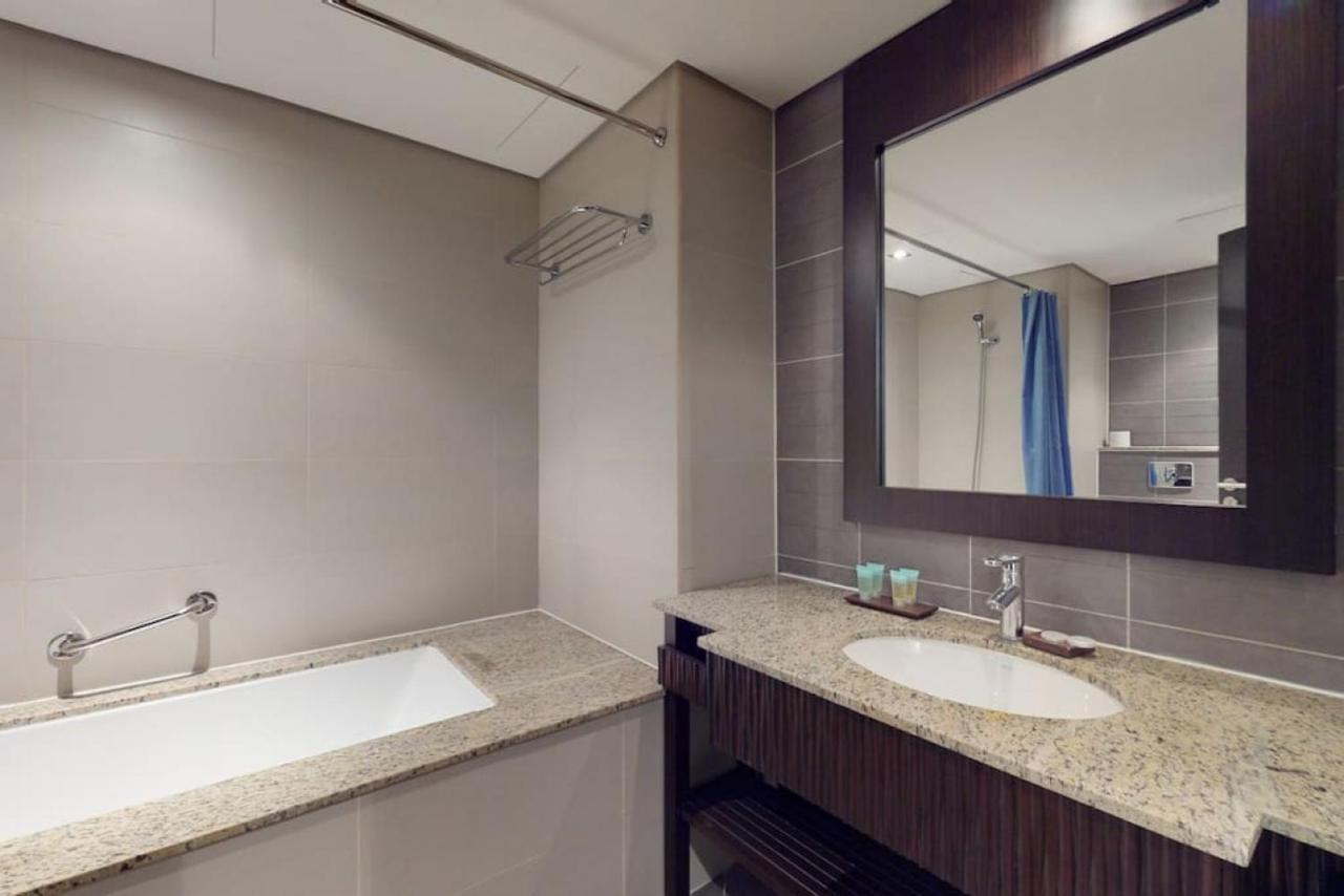 Royal Amwaj South, Palm Jumeirah - Calm Two Bedroom Dubai