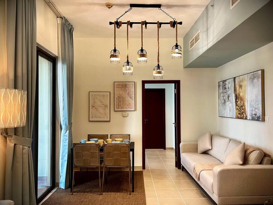 By The In Bahar, Jbr Apartment Dubai