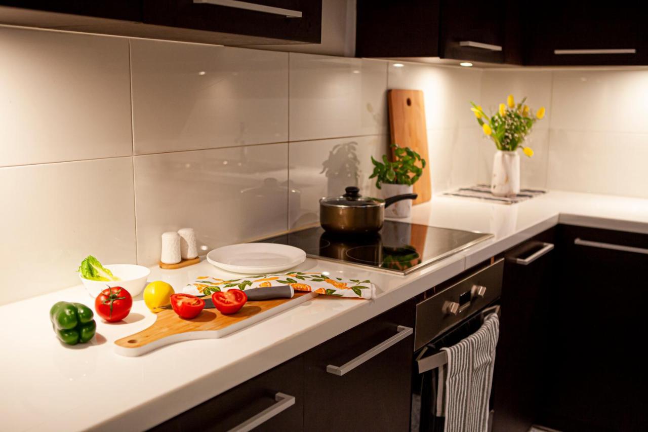 Nasma Luxury - Limestone House Apartment Dubai