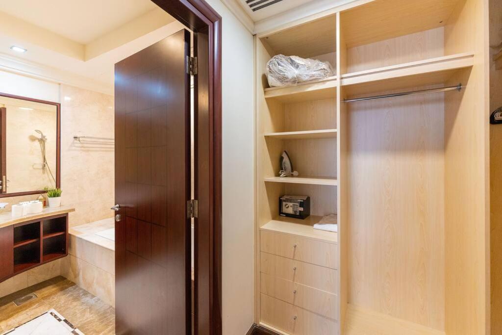 Apartment Palm Jumeirah Spacious 1 Bed Private